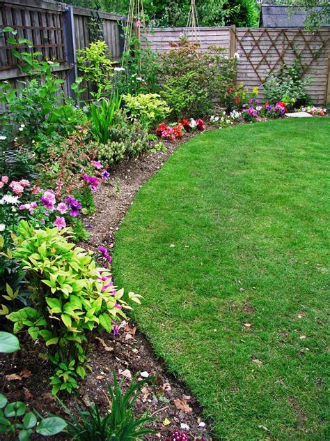 Flower Bed Lawn Edging