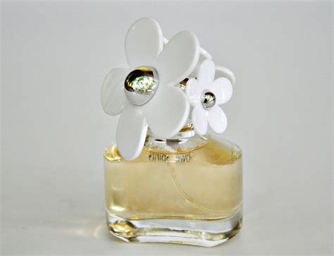 flower bottle perfume