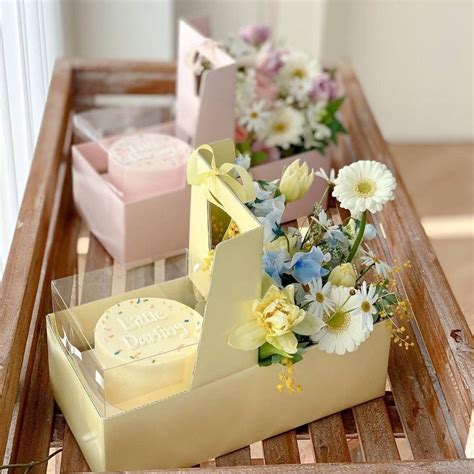 Flower Cake Box Ideas