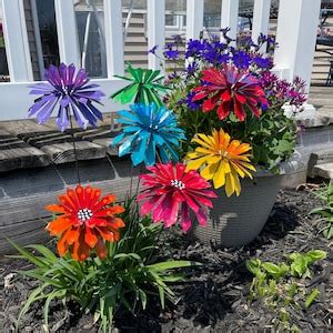 Flower Garden Stakes Set