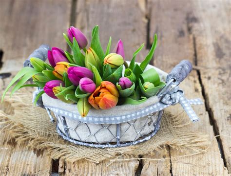 Flowers Delivered For Easter