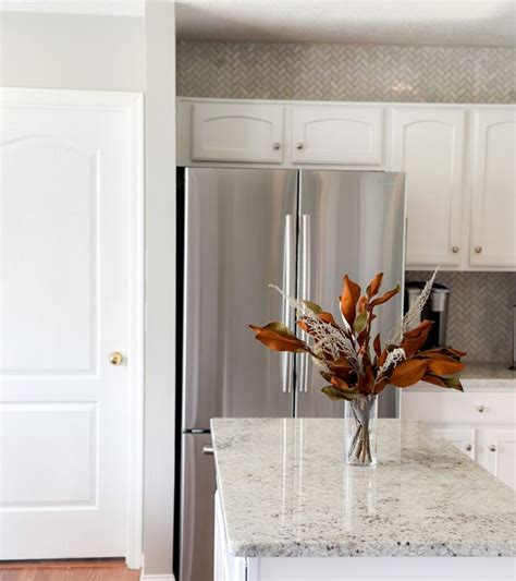 Flowers For Kitchen Counter