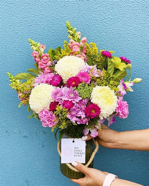 flowers melbourne cbd free delivery