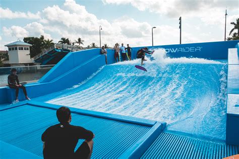flowrider wave machine