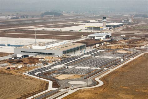 flughafen kassel calden parkplatz