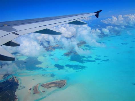 flying into turks and caicos