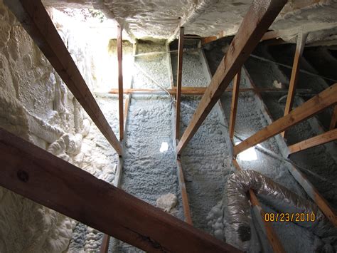 foam insulation and mold