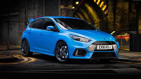 Universal Phone Background Electric Blue Ford Focus RS wallpaper Iphone