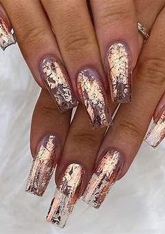 Foil Acrylic Nails – The Latest Trend In Nail Art | 2023