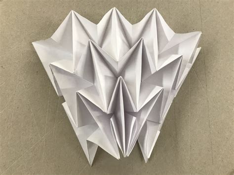 Folding Paper Art Techniques