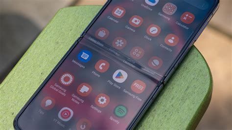 Folding Phone Problems