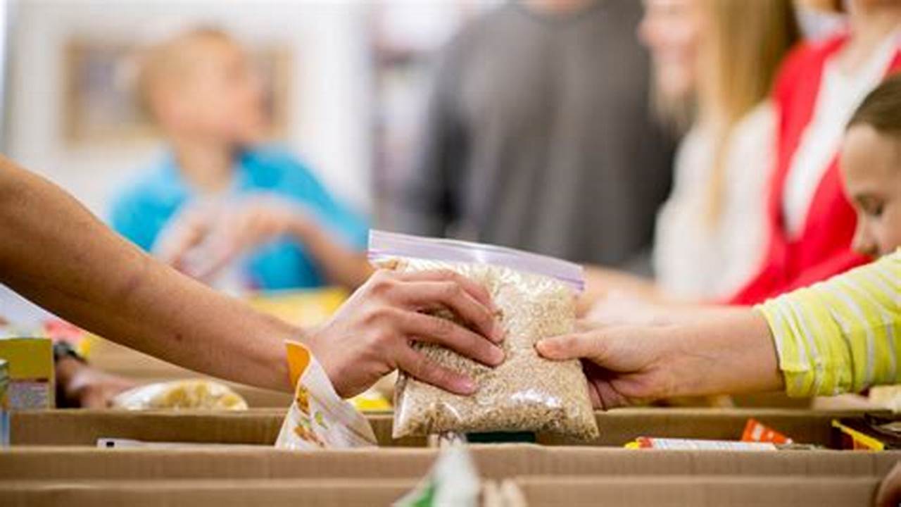 Food Pantry Volunteer Opportunities Near You: Making a Difference in Your Community