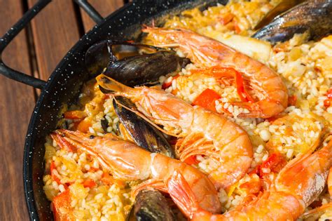 food and dishes from spain