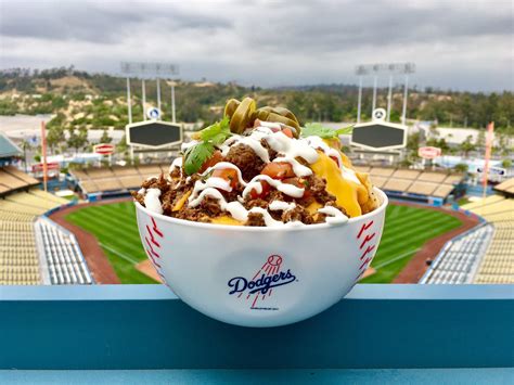 food at dodger stadium