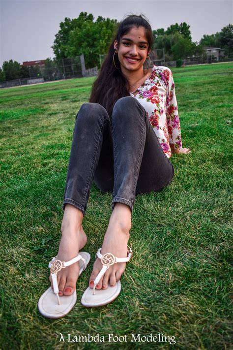 How to a Professional Foot Model