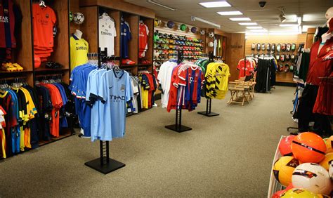 football online stores comparison