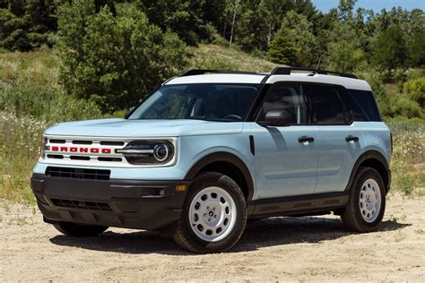 ford bronco heritage edition 2023 exterior