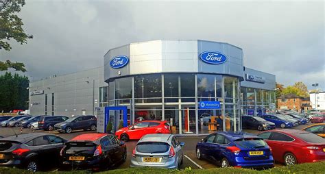 ford dealership in stockport