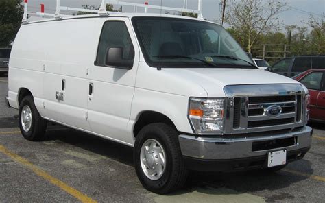 ford econoline van e-250