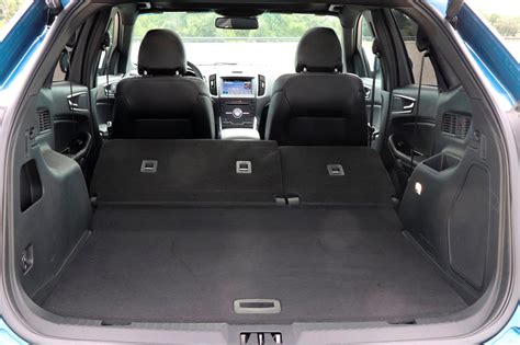 ford edge cargo space