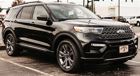 ford explorer sport appearance package