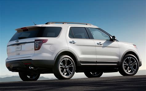 ford explorer sport trac 2014 review