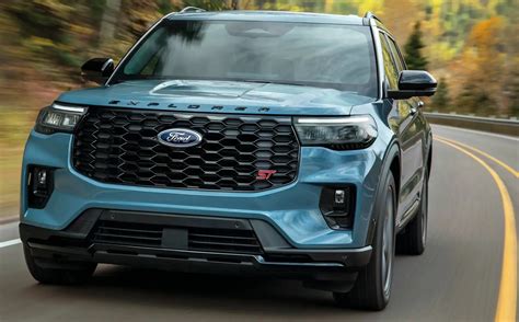 Interior of a Ford Explorer ST highlighting sporty features