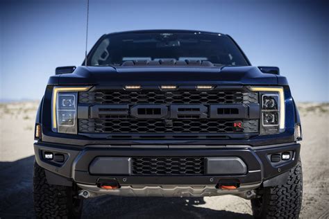 ford f-150 raptor r 2023