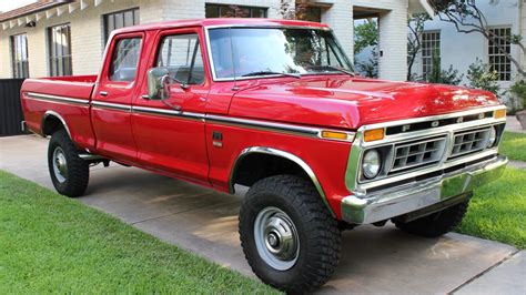 ford f250 pickup truck