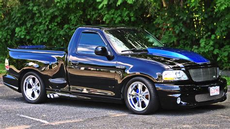 ford lightning truck