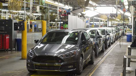 ford moving production to mexico