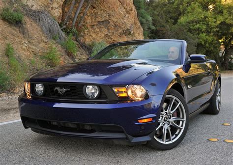 ford mustang 2011 price