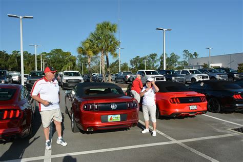 CLUB PHOTOS Mustang Club