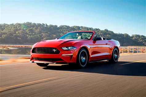 ford mustang convertible review