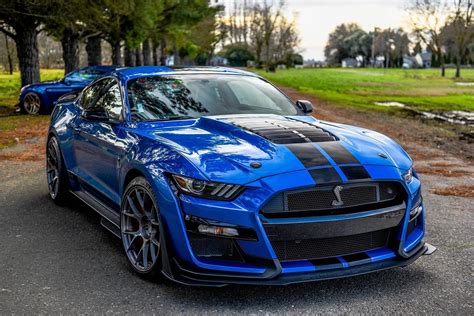 ford mustang gt500 blue