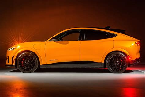 ford mustang mach e gt 2023