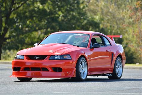 ford mustang svt cobra r