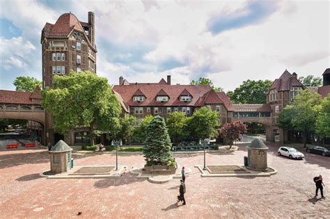 forest hills ny library