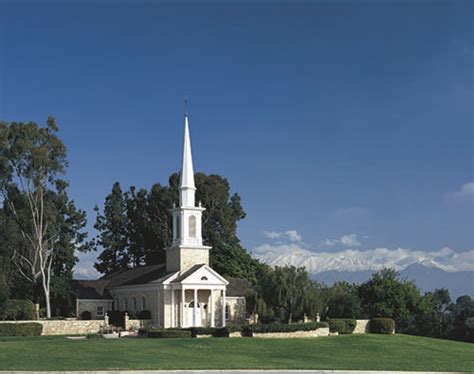 forest lawn united church