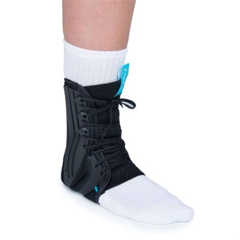 Ossur FormFit Black Ankle Brace with Speed Lace Large 1314" Ankle