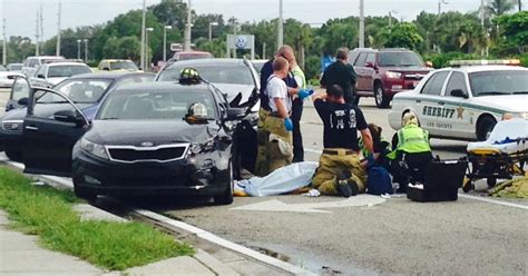 fort myers traffic accident