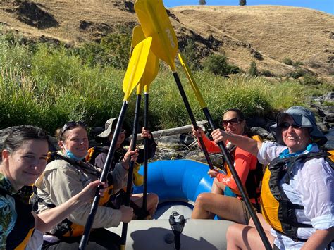Forward Paddle Rafting in Maupin, OR Groupon