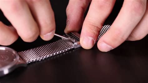 Fossil Mesh Band Adjustment