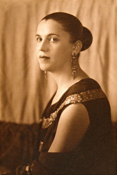 foto da tarsila do amaral