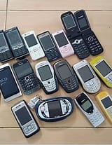 Memories of the Past: The Charm of Retro Phones in Indonesia