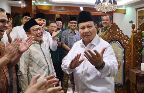 foto prabowo joget