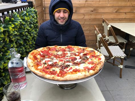 fourth man in the fire pizza