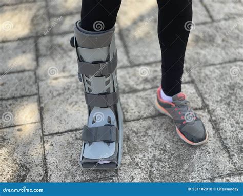 Fractured Tibia Boot