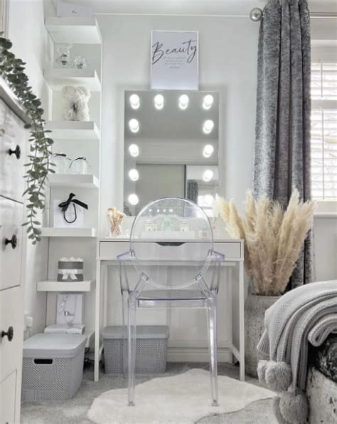8 pcs Frameless Glass Mirror Tiles Wall Bathroom Hallway