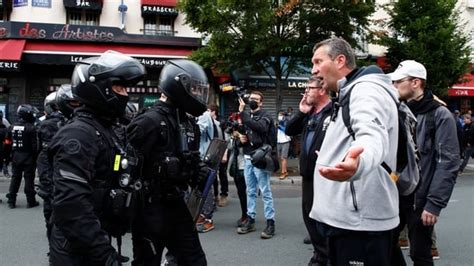 france riots macron covid